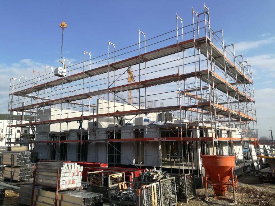 Zwischen- und Außenwände 1OG